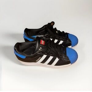 adidas Superstar J Kids' LEGO Shoes White/Black/Blue, SIZE 5.5